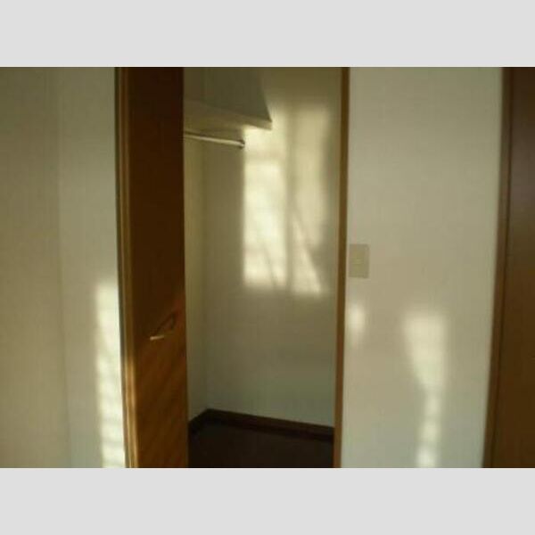 収納 (ウォークインクローゼット)