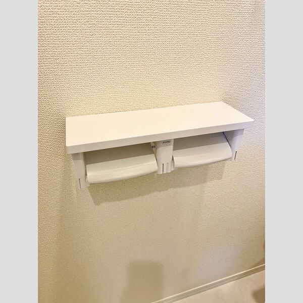 トイレ (2ロールペーパーホルダ♪)