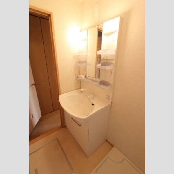 洗面所 (103 洗髪洗面化粧台)