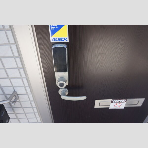 玄関 (ICカードキー)