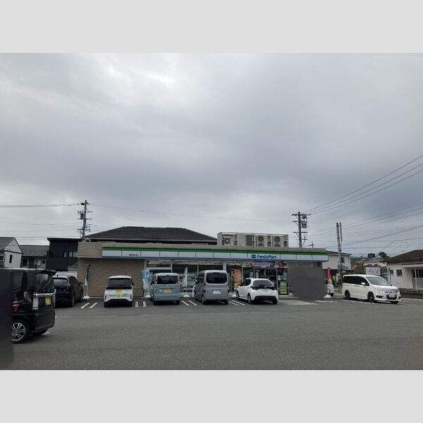 現地周辺 (ファミリーマート藤枝瀬古東店)