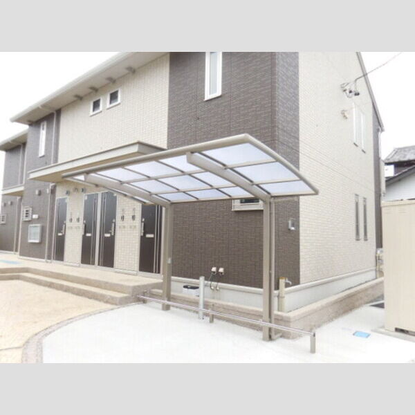 現地周辺 (駐輪場)