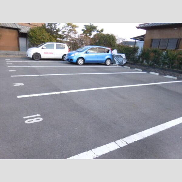 駐車場 (駐車場)