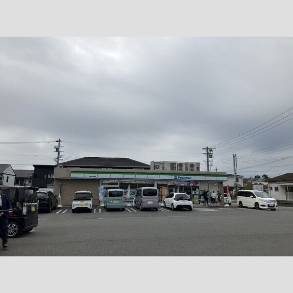 現地周辺 (ファミリーマート藤枝瀬古東店)