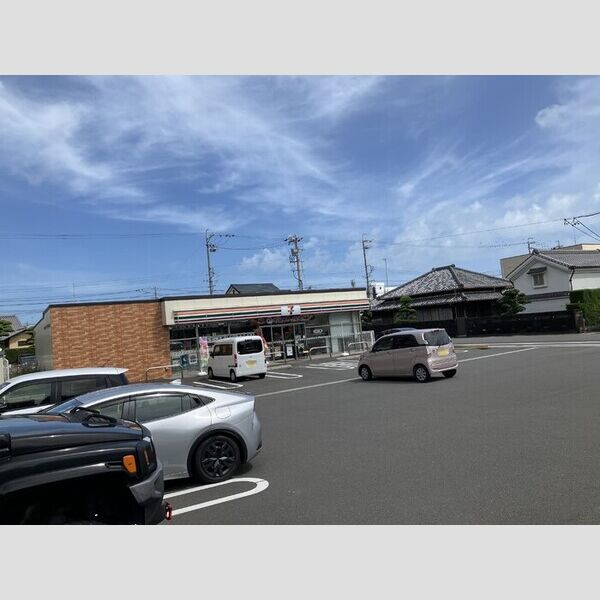 現地周辺 (セブンイレブン焼津1丁目店)