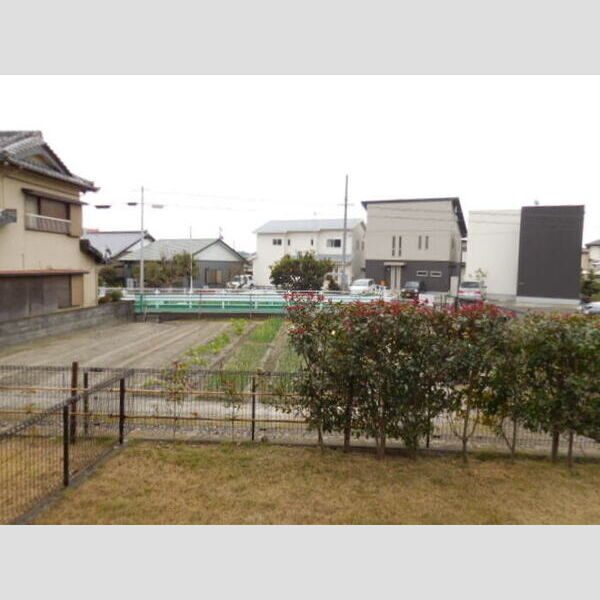 現地周辺 (テラス 南方向)