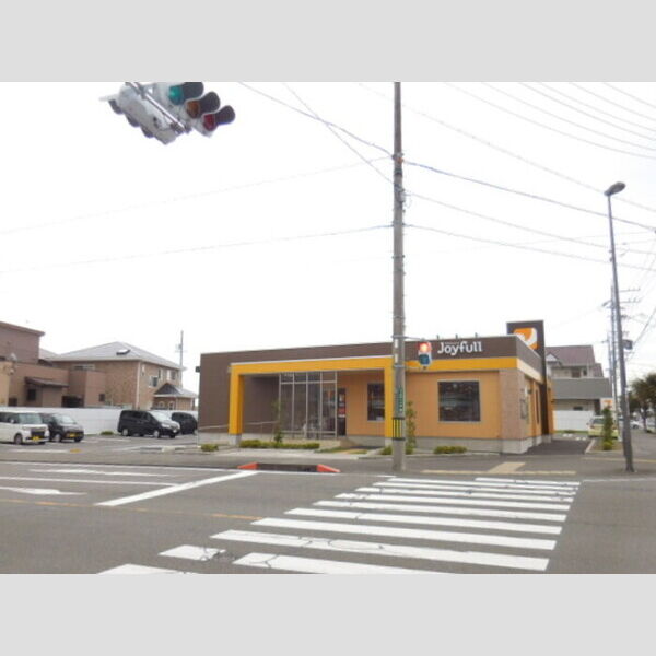 現地周辺 (ファミレス)