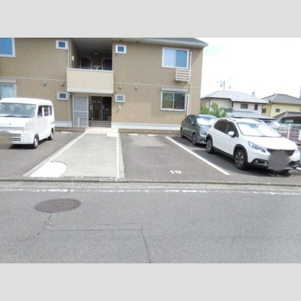 駐車場 (駐車場)