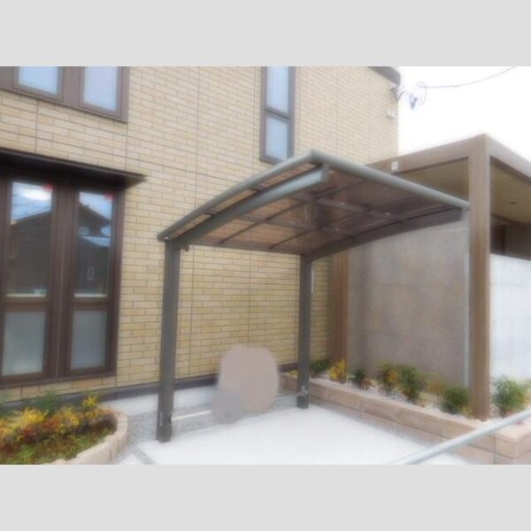 現地周辺 (駐輪場)