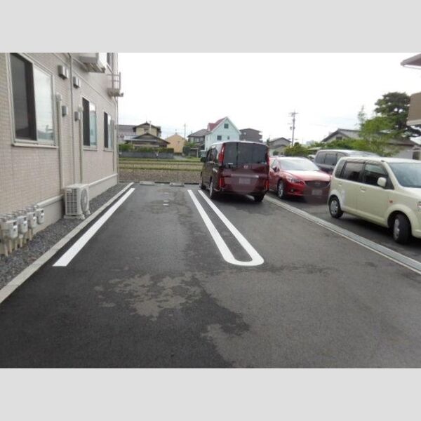 駐車場 (駐車場)