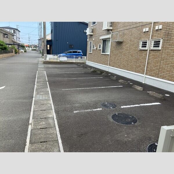 駐車場 (駐車場)