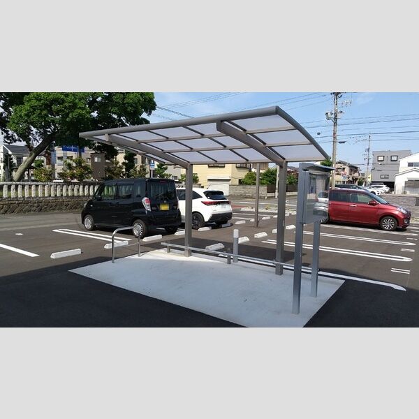 現地周辺 (駐輪場)