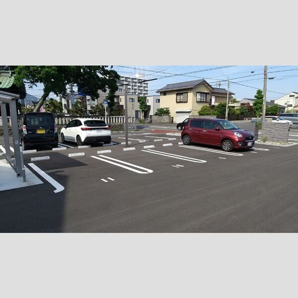 駐車場 (駐車場)