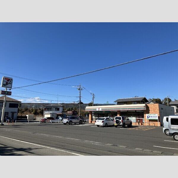 現地周辺 (セブンイレブン焼津小土店)
