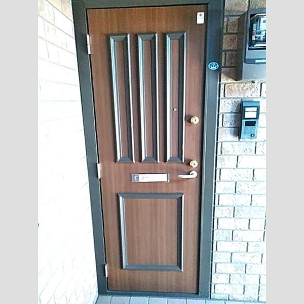 玄関 (玄関外観)