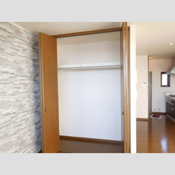 収納 (洋室 クローゼット)