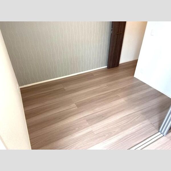 その他 (洋室)