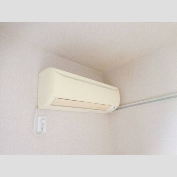 その他設備 (エアコン)