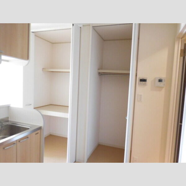 収納 (クローゼット)