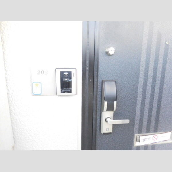 その他設備 (玄関　外部　TVインターホン、ICロックキー)