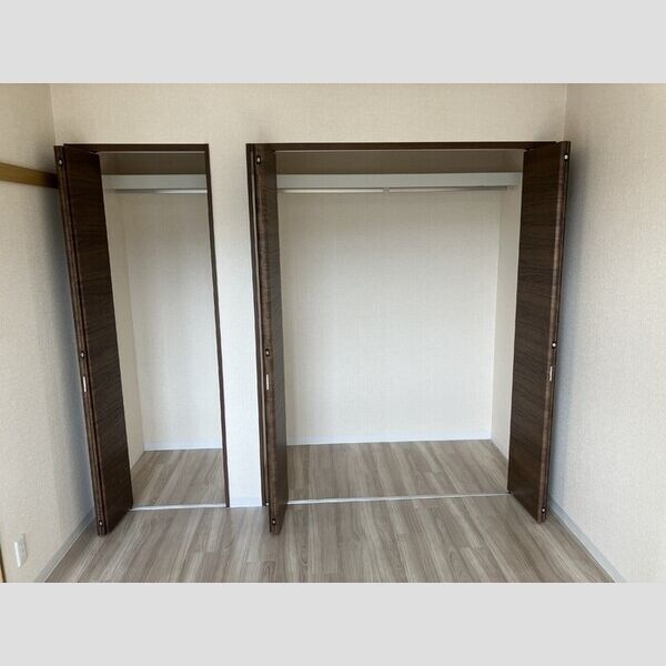 収納 (クローゼット)