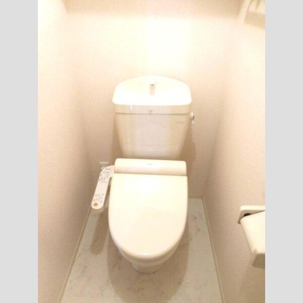 トイレ (温水洗浄暖房便座)