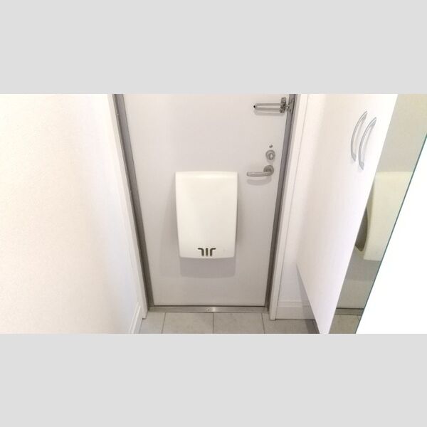 玄関 (内部玄関)