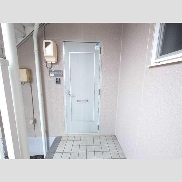 玄関 (玄関)