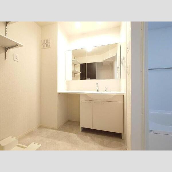 洗面所 (洗面室)