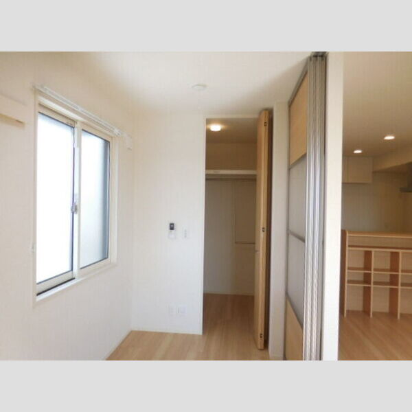 収納 (洋室 ウオークインクロゼット)