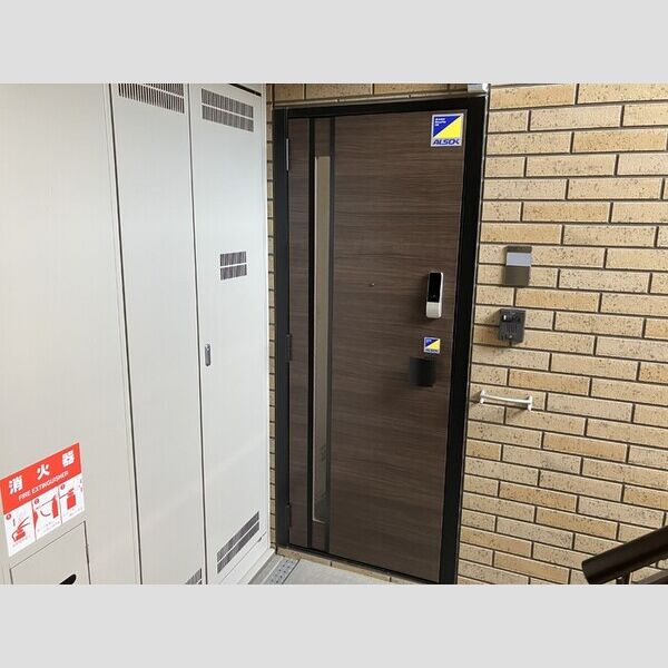玄関 (玄関)