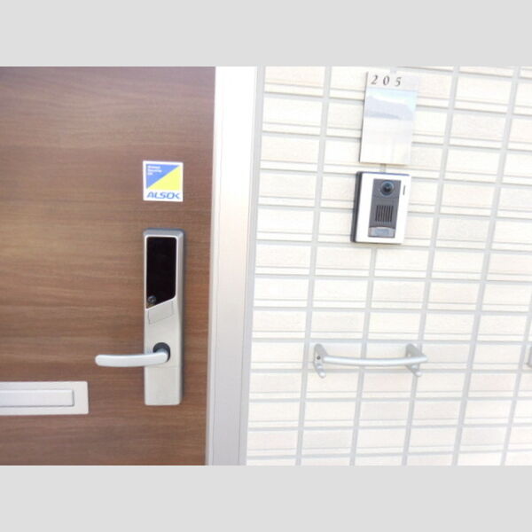 その他設備 (玄関　モニタ付きインターホン)