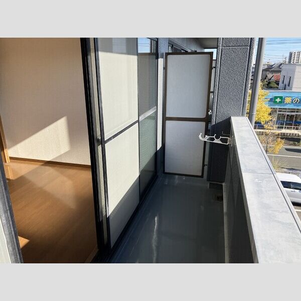 バルコニー・ベランダ (バルコニー)