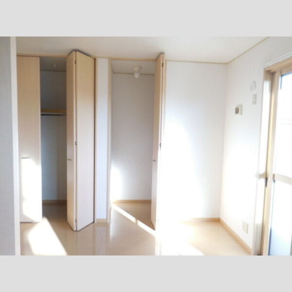 その他 (洋室　南)