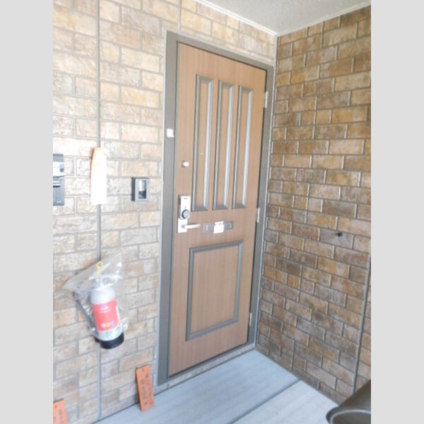 玄関 (玄関　外観)