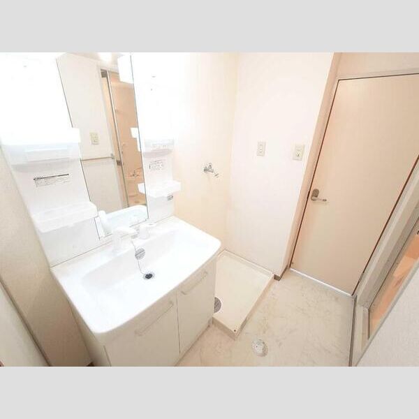 洗面所 (洗面室)