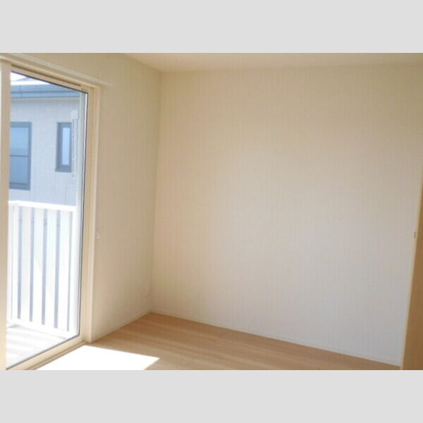 その他 (洋室　南)