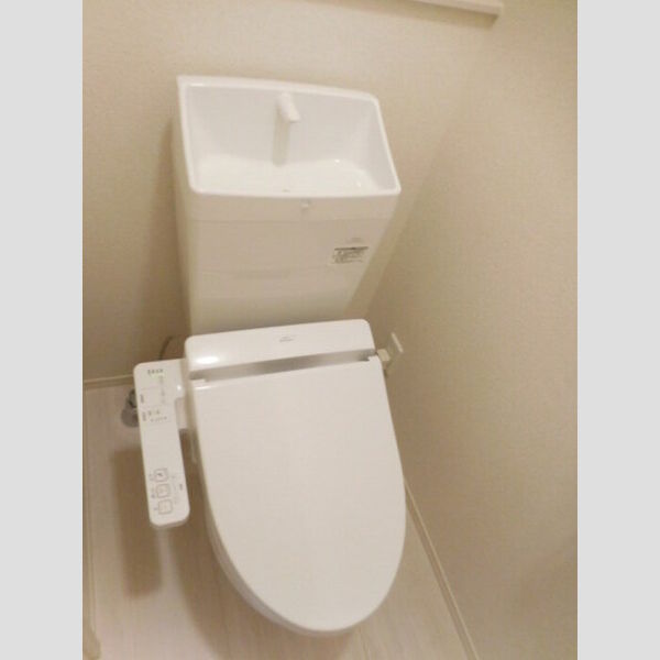 トイレ (温水洗浄暖房便座)