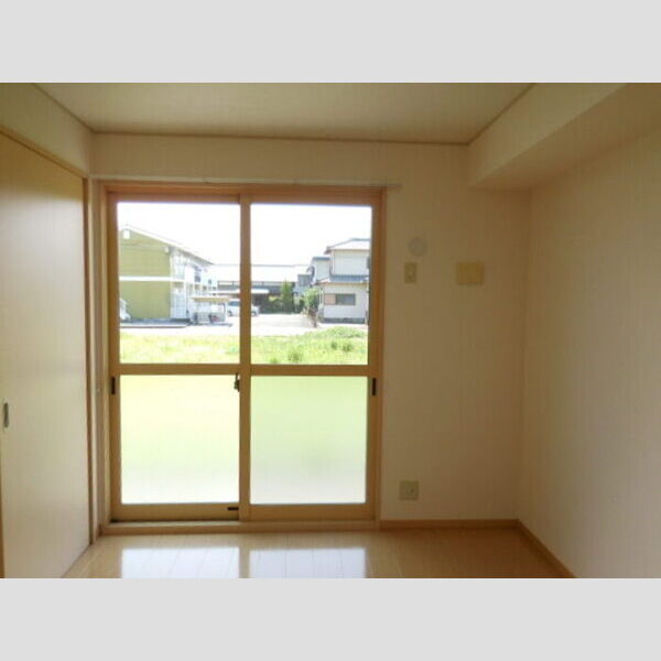 その他 (洋室　南)