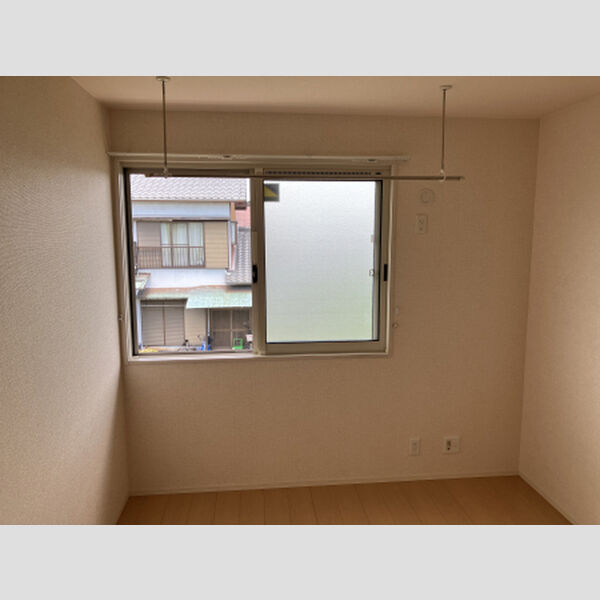 その他 (洋室)