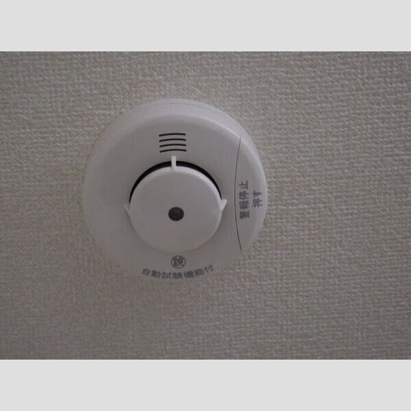 その他設備 (天井　火災警報器)