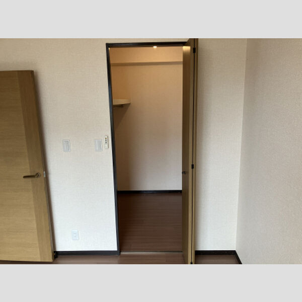 収納 (クローゼット)