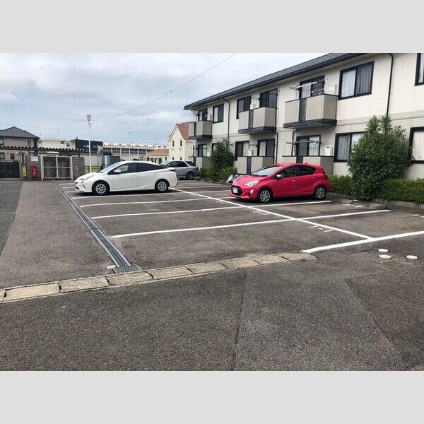 駐車場 (駐車場)