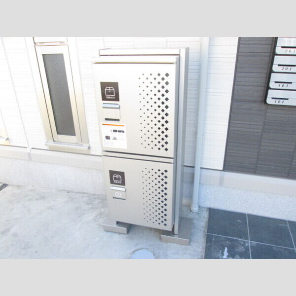 現地周辺 (宅配ボックスあります!)