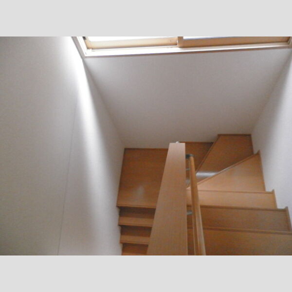 現地周辺 (内階段)