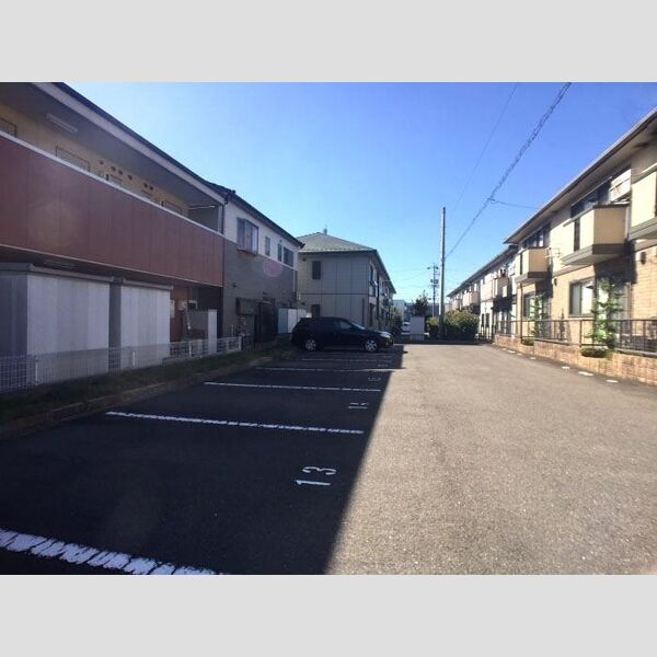 駐車場 (駐車場)