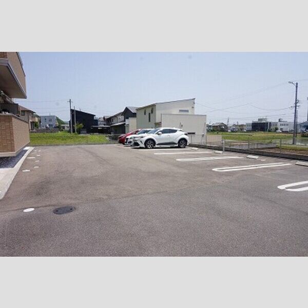 駐車場 (駐車場)