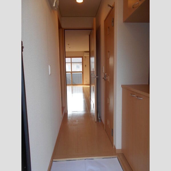 玄関 (シューズボックスあり)