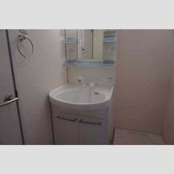 洗面所 (洗髪洗面化粧台)