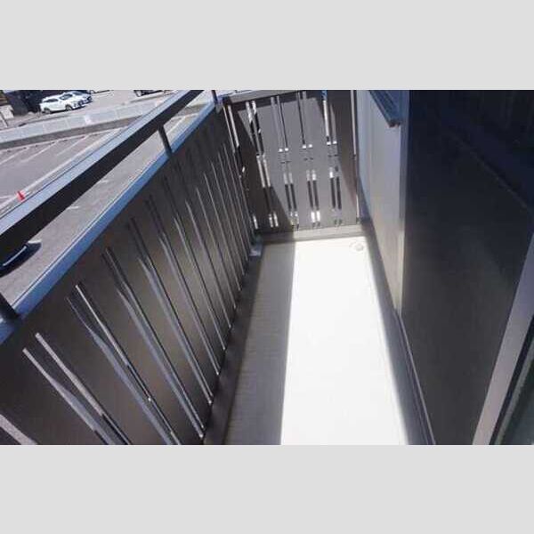 バルコニー・ベランダ (バルコニー)